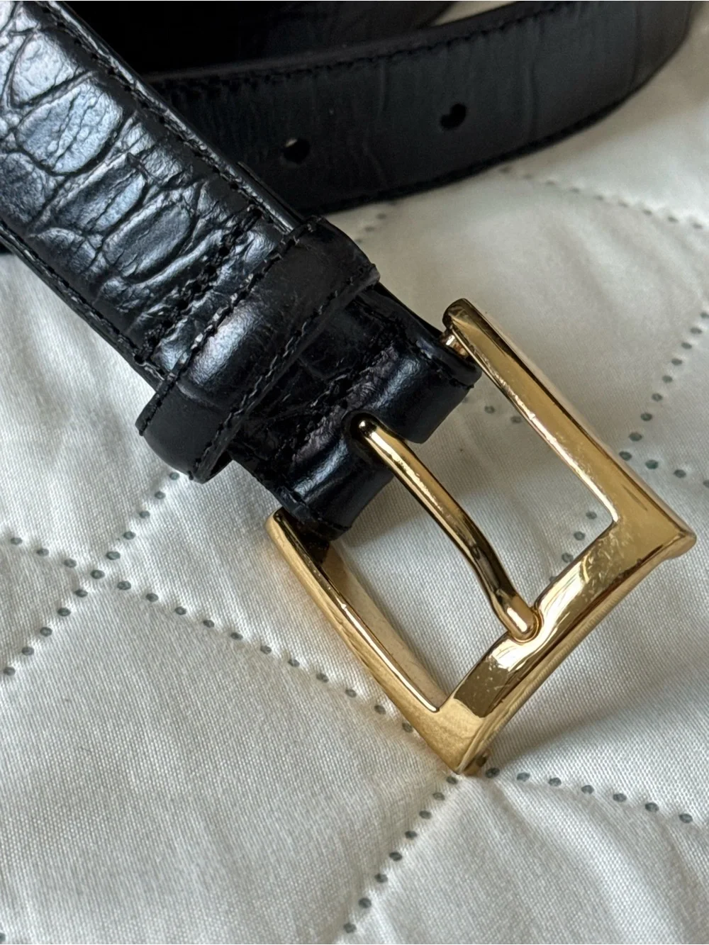 Jos. A. Bank Italian Croc Embossed Leather Belt Solid Brass Buckle